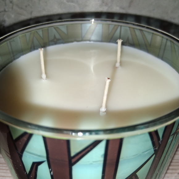 Ulta Beauty Collection IVORY WOODS 3-Wick Soy Wax Candle. Apple, Cardamom NEW - Picture 5 of 6